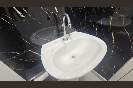 Apartamento para alugar com 38m², 2 quartos e sem vagaBanheiro Social