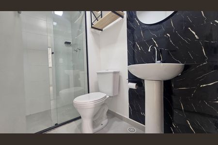 Apartamento para alugar com 38m², 2 quartos e sem vagaBanheiro