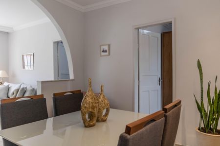 Casa à venda com 174m², 3 quartos e 3 vagasCopa