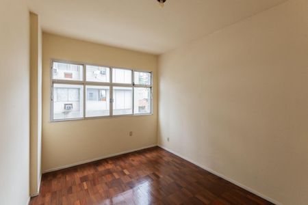 Quarto 1 de apartamento à venda com 2 quartos, 70m² em Tijuca, Rio de Janeiro