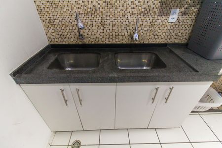 Studio para alugar com 30m², 1 quarto e 1 vaga Studio para alugar com 30m², 1 quarto e 1 vagaLavanderia