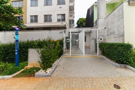 Studio para alugar com 30m², 1 quarto e 1 vaga Studio para alugar com 30m², 1 quarto e 1 vagaFachada