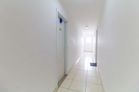 Studio para alugar com 30m², 1 quarto e 1 vaga Studio para alugar com 30m², 1 quarto e 1 vagaHall