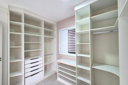 Apartamento para alugar com 60m², 2 quartos e 1 vagaQuarto 2 - Closet