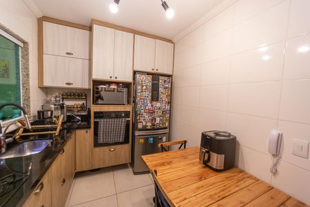 Casa de condomínio à venda com 65m², 2 quartos e 1 vagaCozinha