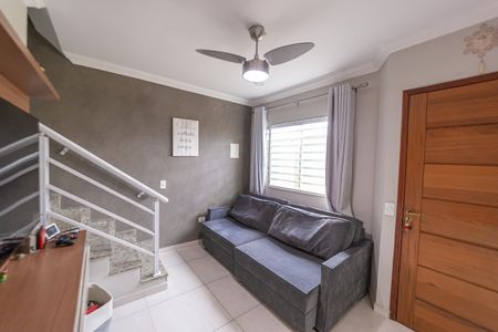 Sala de casa de condomínio à venda com 2 quartos, 65m² em Cangaíba, São Paulo