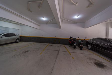 Casa de condomínio à venda com 65m², 2 quartos e 1 vagaGaragem