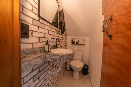 Casa de condomínio à venda com 65m², 2 quartos e 1 vagaLavabo