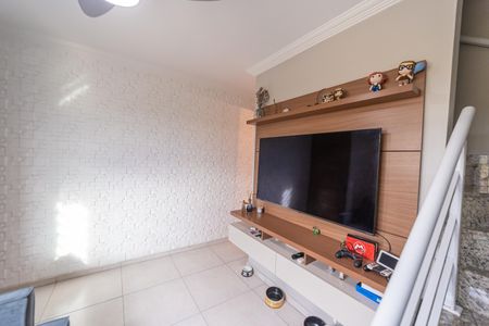 Casa de condomínio à venda com 65m², 2 quartos e 1 vagaSala