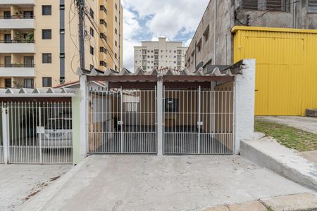 Casa para alugar com 72m², 2 quartos e 1 vagaFachada