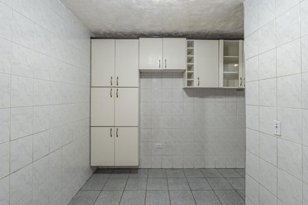 Cozinha de casa para alugar com 2 quartos, 72m² em Vila Moinho Velho, São Paulo