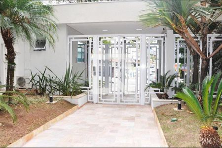 Apartamento à venda com 74m², 2 quartos e 1 vagaÁrea externa