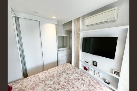 Apartamento à venda com 74m², 2 quartos e 1 vagaQuarto Suíte
