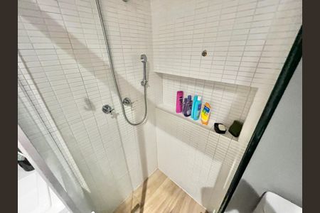 Apartamento à venda com 74m², 2 quartos e 1 vagaBanheiro