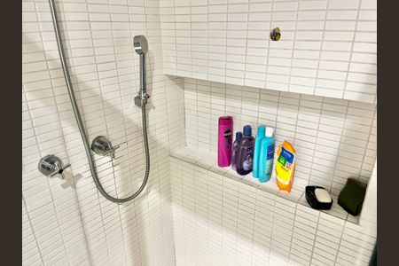 Apartamento à venda com 74m², 2 quartos e 1 vagaBanheiro