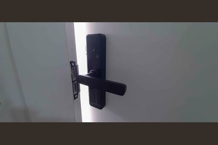 Apartamento para alugar com 40m², 2 quartos e 1 vaga Apartamento para alugar com 40m², 2 quartos e 1 vagaFechadura Eletrônica