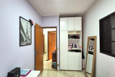 Casa à venda com 264m², 3 quartos e 3 vagas Casa à venda com 264m², 3 quartos e 3 vagasQuarto 1