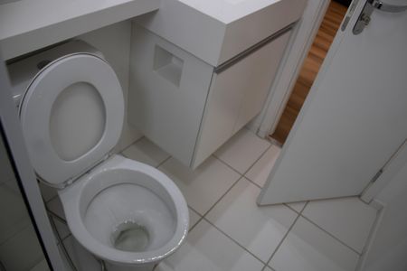 Apartamento para alugar com 45m², 2 quartos e 1 vaga Apartamento para alugar com 45m², 2 quartos e 1 vagaBanheiro