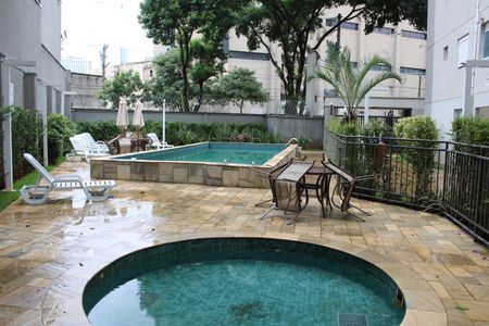 Apartamento para alugar com 45m², 2 quartos e 1 vagaÁrea comum - Piscina