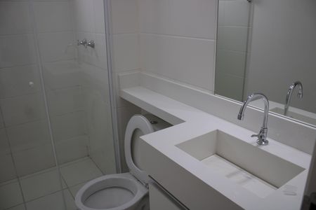 Apartamento para alugar com 45m², 2 quartos e 1 vaga Apartamento para alugar com 45m², 2 quartos e 1 vagaBanheiro