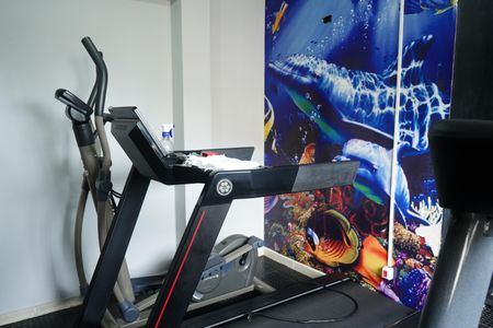 Apartamento para alugar com 60m², 2 quartos e 2 vagasÁrea comum - Academia