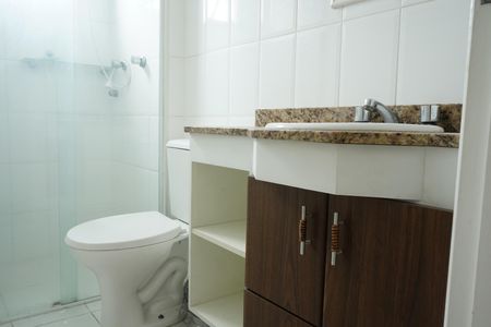 Apartamento para alugar com 60m², 2 quartos e 2 vagasBanheiro da Suíte