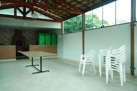 Apartamento para alugar com 60m², 2 quartos e 2 vagasÁrea comum - Churrasqueira