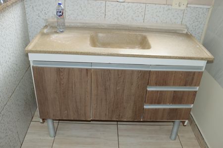 Casa para alugar com 1 quarto, 55m² em Jardim Amalia, Embu das Artes