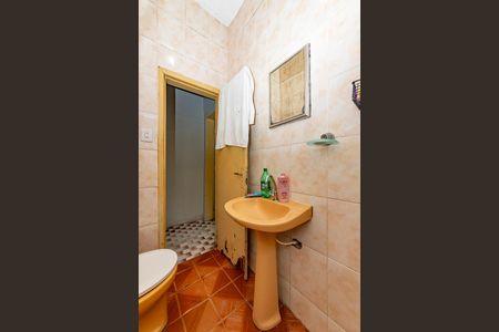 Casa à venda com 360m², 3 quartos e 2 vagasBanheiro Social