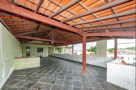 Casa à venda com 360m², 3 quartos e 2 vagasTerraço