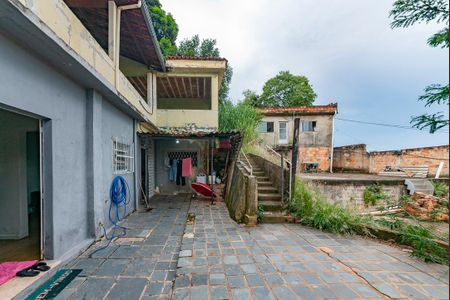 Casa à venda com 360m², 3 quartos e 2 vagasQuintal