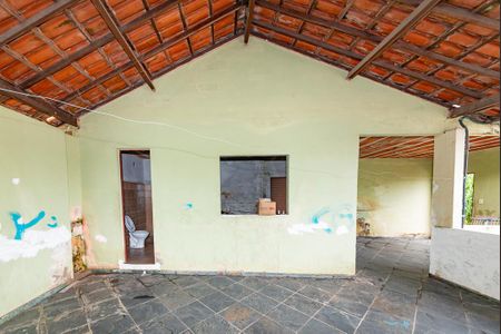 Casa à venda com 360m², 3 quartos e 2 vagasTerraço
