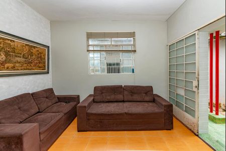 Casa à venda com 360m², 3 quartos e 2 vagasSala 1