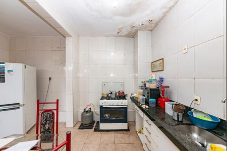 Casa à venda com 360m², 3 quartos e 2 vagasCozinha