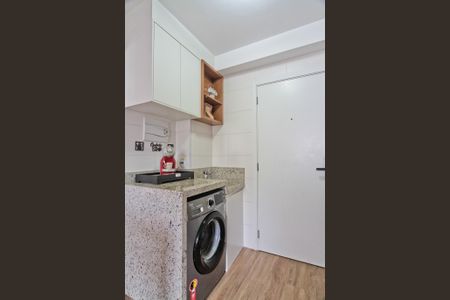 Apartamento à venda com 32m², 2 quartos e sem vaga Apartamento à venda com 32m², 2 quartos e sem vagaÁrea de Serviço