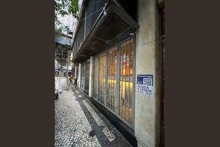 Apartamento à venda com 60m², 2 quartos e 1 vaga Apartamento à venda com 60m², 2 quartos e 1 vagaPlaca