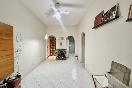 Apartamento à venda com 60m², 2 quartos e 1 vaga Apartamento à venda com 60m², 2 quartos e 1 vagaSala