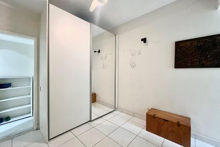 Apartamento à venda com 60m², 2 quartos e 1 vaga Apartamento à venda com 60m², 2 quartos e 1 vagaQuarto 1