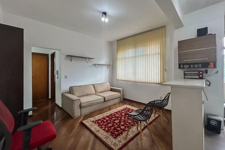 Sala de apartamento à venda com 1 quarto, 40m² em Floresta, Belo Horizonte