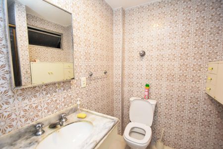Apartamento à venda com 98m², 3 quartos e 1 vagabanheiro corredor