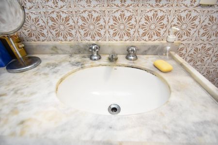 Apartamento à venda com 98m², 3 quartos e 1 vagabanheiro corredor