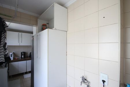 Apartamento à venda com 52m², 3 quartos e 1 vagaÁrea de Serviço