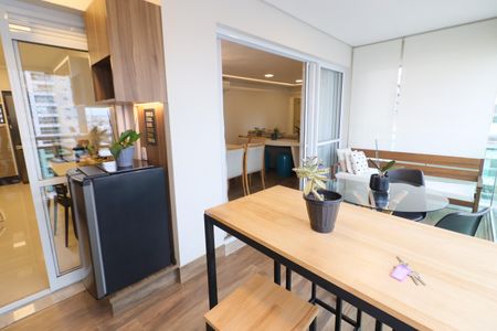 Apartamento à venda com 137m², 3 quartos e 2 vagasVaranda