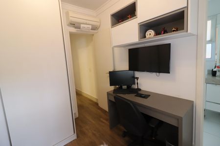 Apartamento à venda com 137m², 3 quartos e 2 vagasSuíte 3