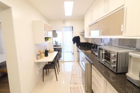 Apartamento à venda com 137m², 3 quartos e 2 vagasCozinha