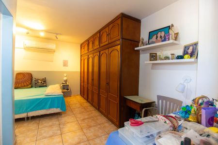 Apartamento para alugar com 170m², 2 quartos e 2 vagas Apartamento para alugar com 170m², 2 quartos e 2 vagasSuíte 2