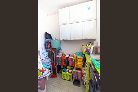 Apartamento para alugar com 170m², 2 quartos e 2 vagas Apartamento para alugar com 170m², 2 quartos e 2 vagasDespensa