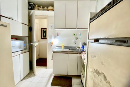 Apartamento à venda com 65m², 2 quartos e sem vagaCozinha 