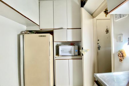 Apartamento à venda com 65m², 2 quartos e sem vagaCozinha