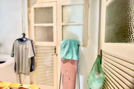 Apartamento à venda com 65m², 2 quartos e sem vagaÁrea de Serviço